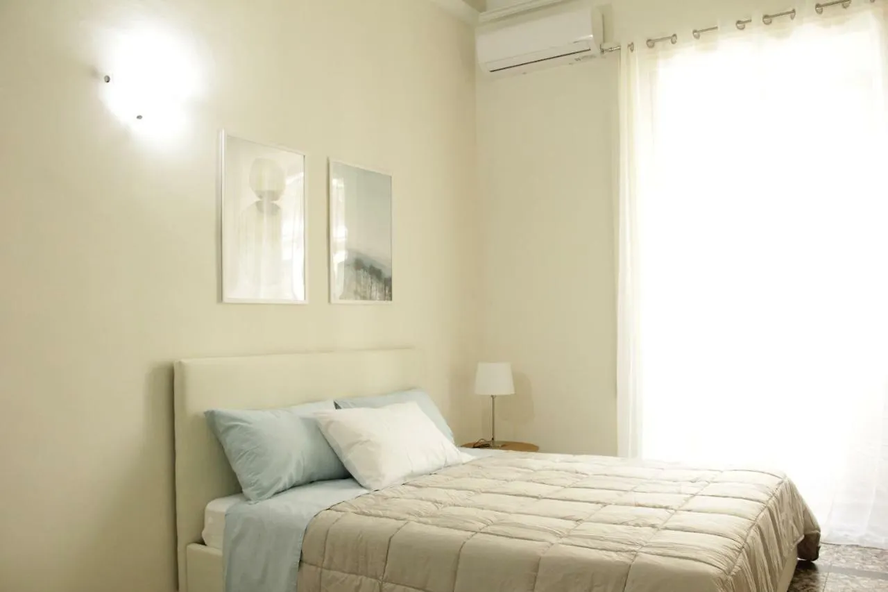 Apartment Ferienwohnung Dimora Del Sole Catania Italien